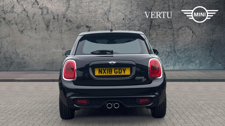 MINI Hatchback 2.0 Cooper S D 5dr Auto [8 Speed] Diesel Hatchback